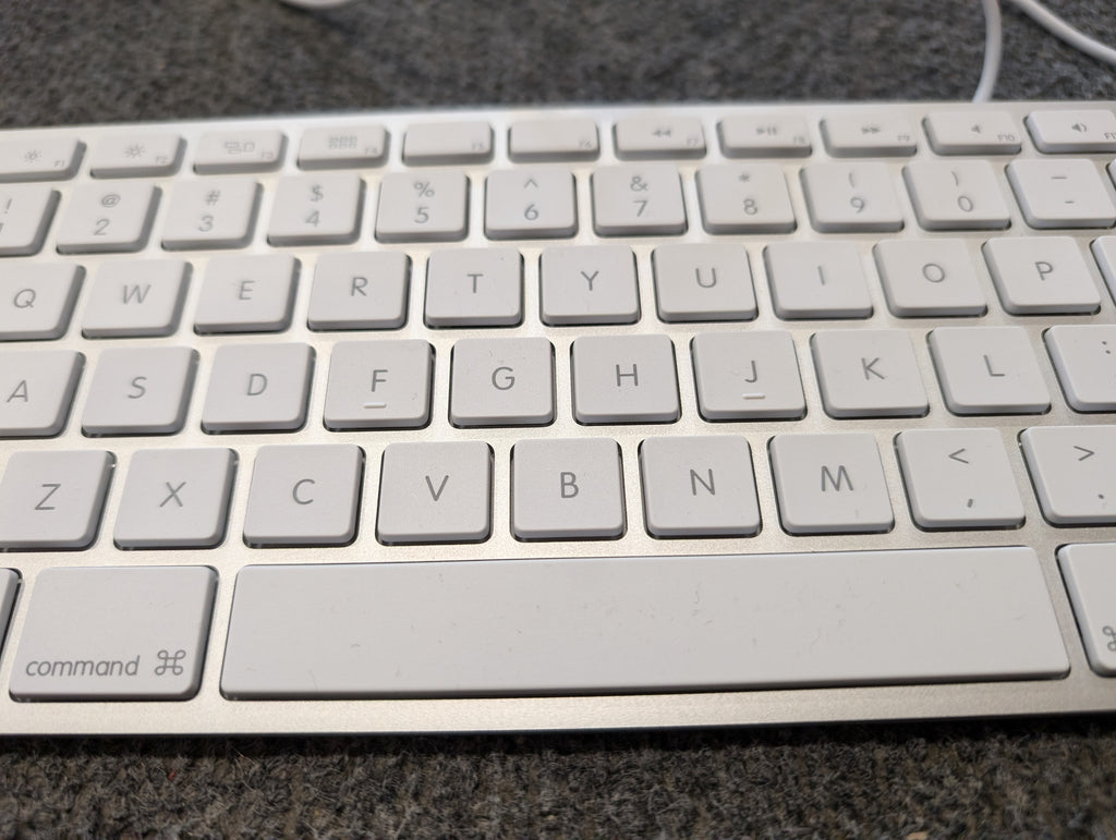 Apple USB Wired Keyboard with Numeric Keypad
