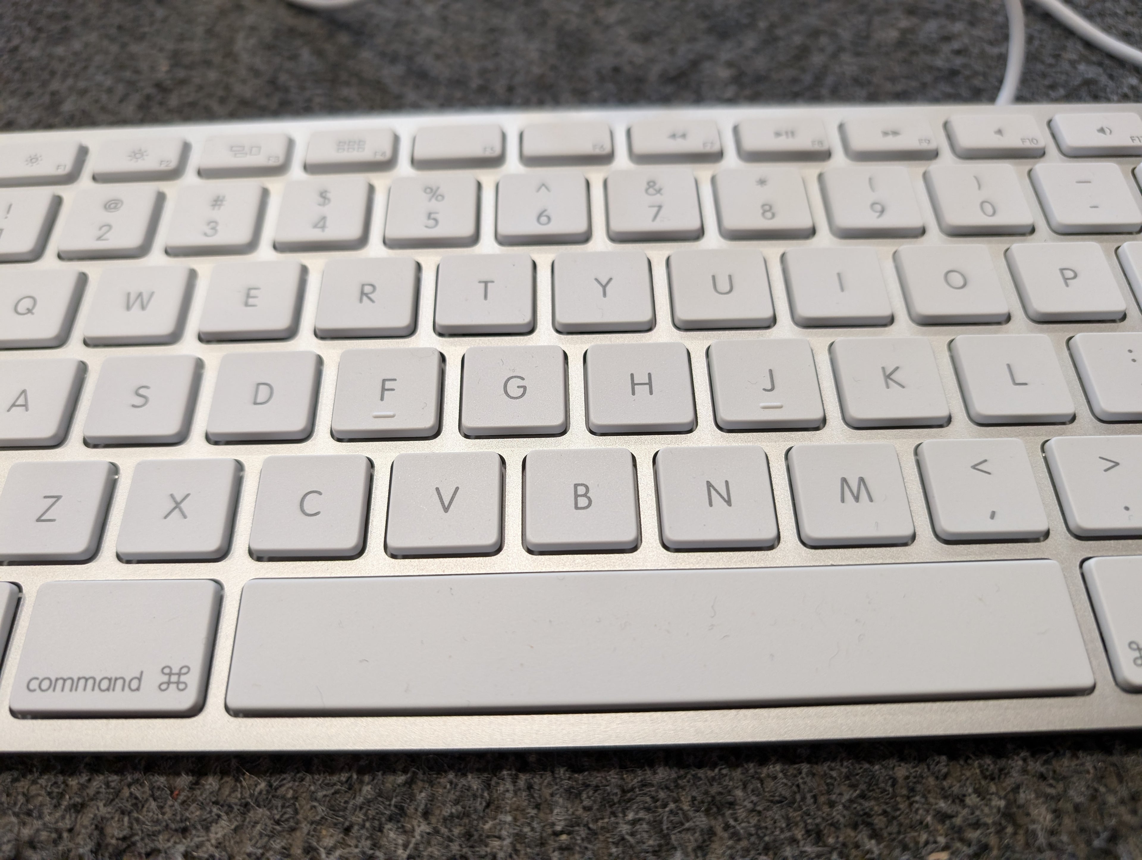 Apple USB Wired Keyboard with Numeric Keypad