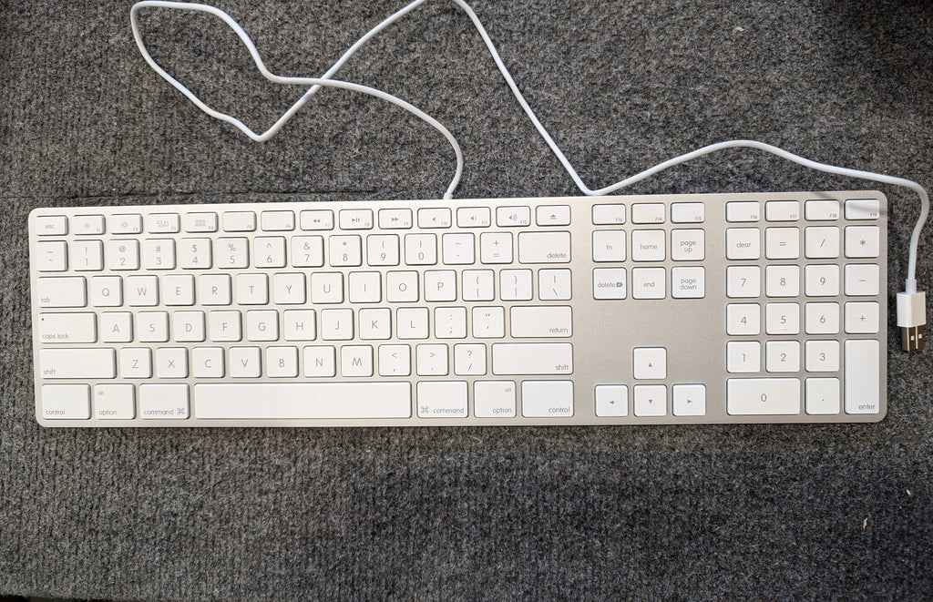 Apple USB Wired Keyboard with Numeric Keypad